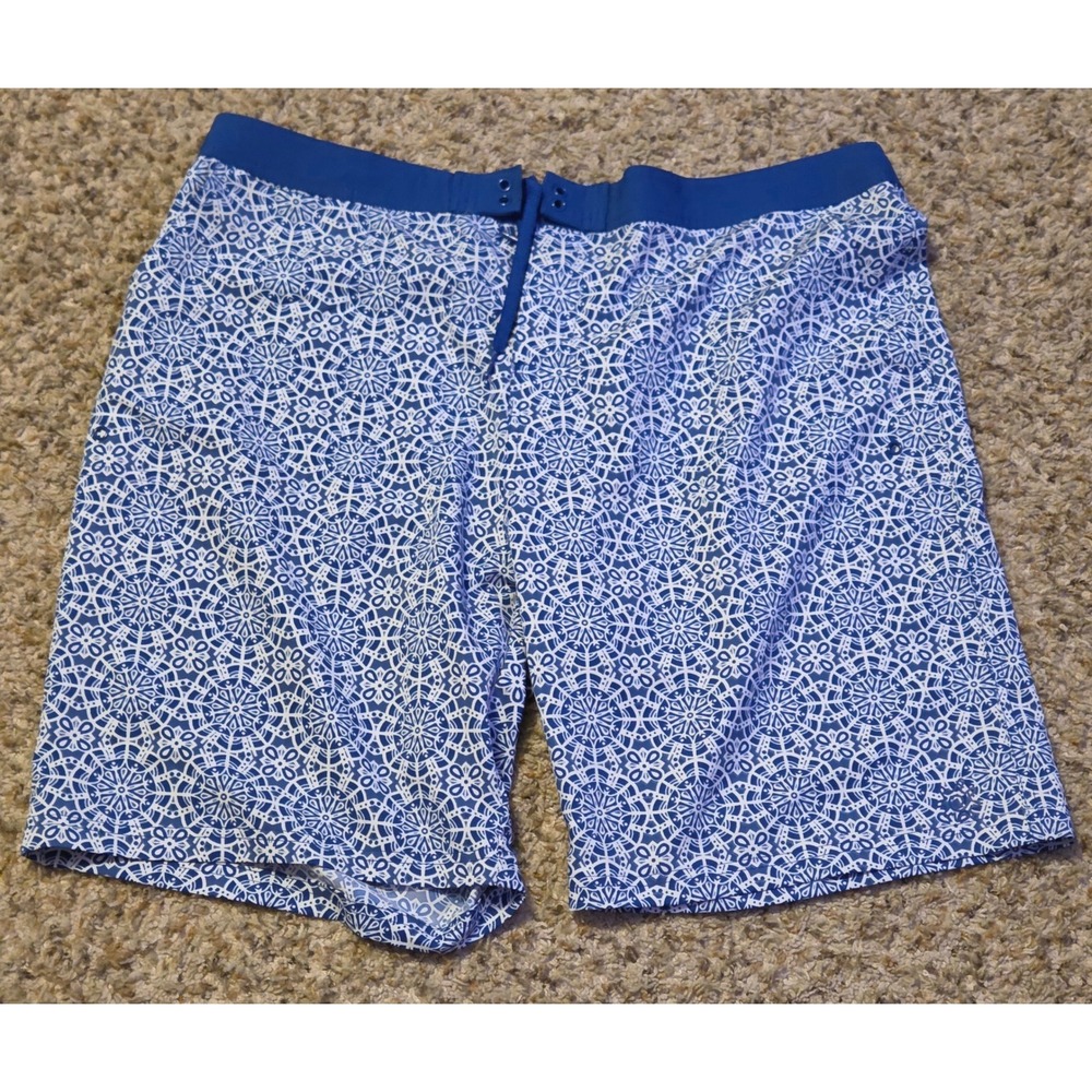 UV Skinz‎ Geometric Pattern Swim Trunks Men's Size 2XL Blue White